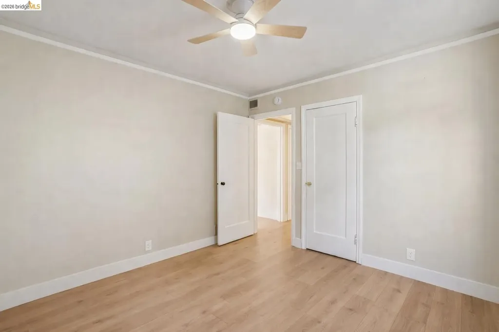 876-880 52nd Street Oakland CA 94608