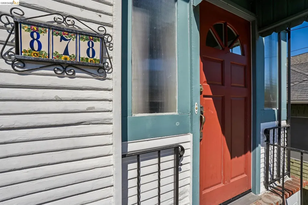876-880 52nd Street Oakland CA 94608