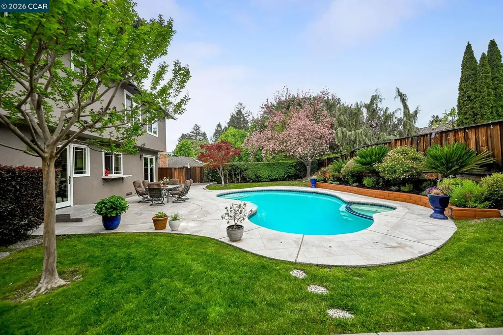 11 Ambleside Court Danville CA 94526