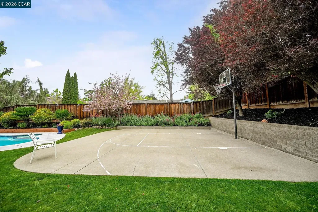 11 Ambleside Court Danville CA 94526