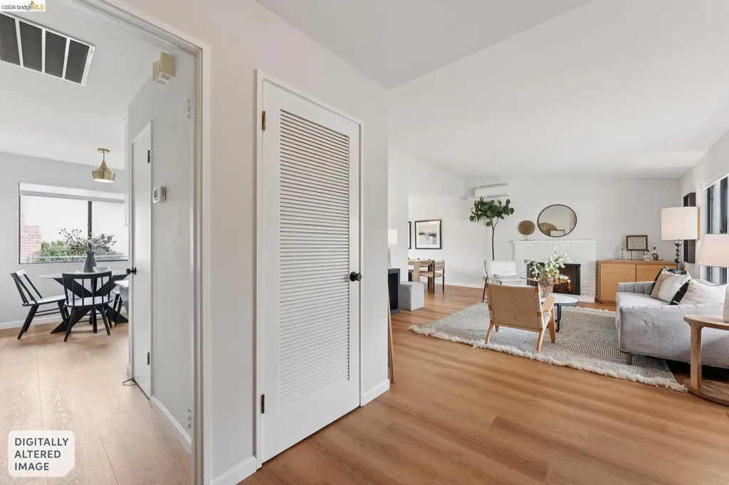 5200 Pinecrest Drive Oakland CA 94605