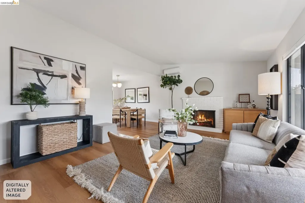 5200 Pinecrest Drive Oakland CA 94605