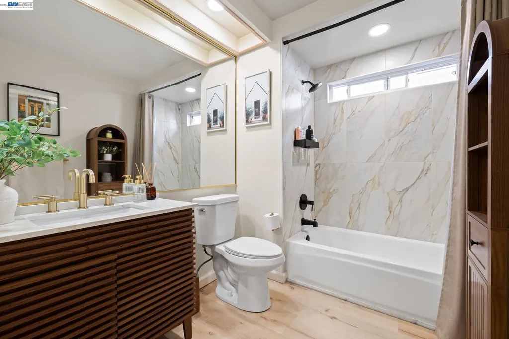 2170 Canyon Crest Avenue San Ramon CA 94582