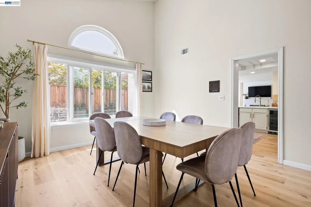 2170 Canyon Crest Avenue San Ramon CA 94582