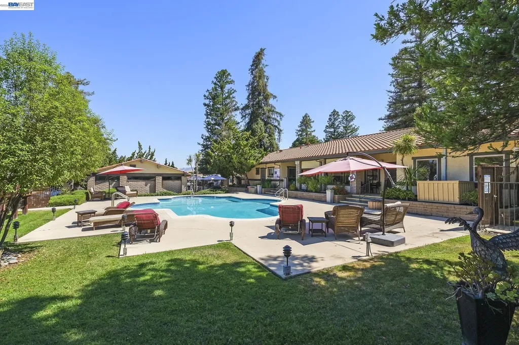3231 Vineyard Ave., #94 Pleasanton CA 94566