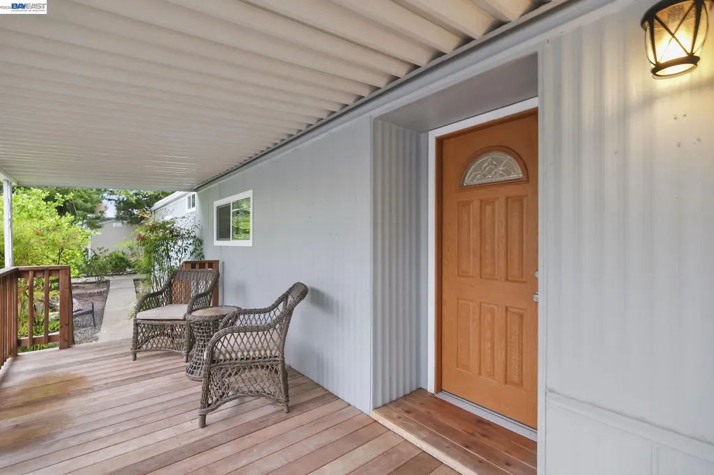 3231 Vineyard Ave., #94 Pleasanton CA 94566
