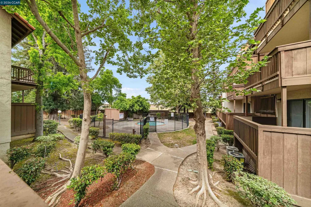 2055 Sierra Road Concord CA 94518