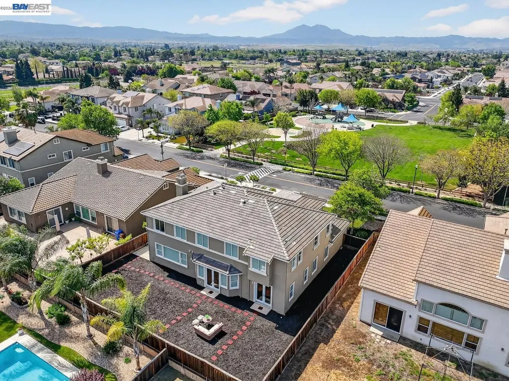 2024 Fitzgerald Way Brentwood CA 94513