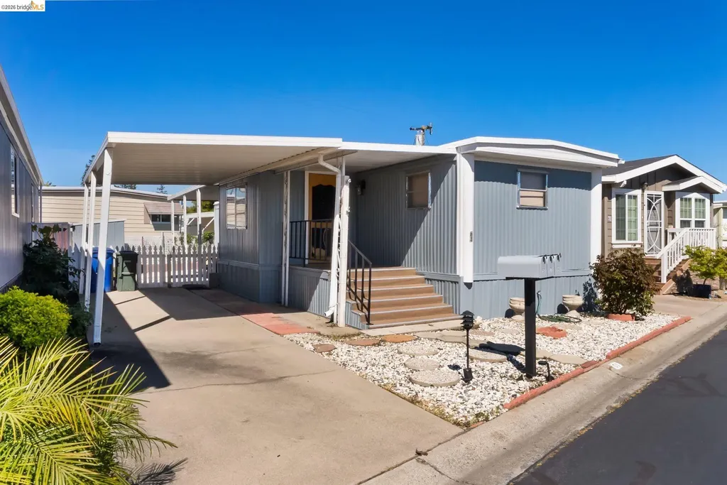 64 Oneida Oakley CA 94581