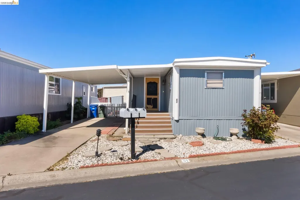 64 Oneida Oakley CA 94581