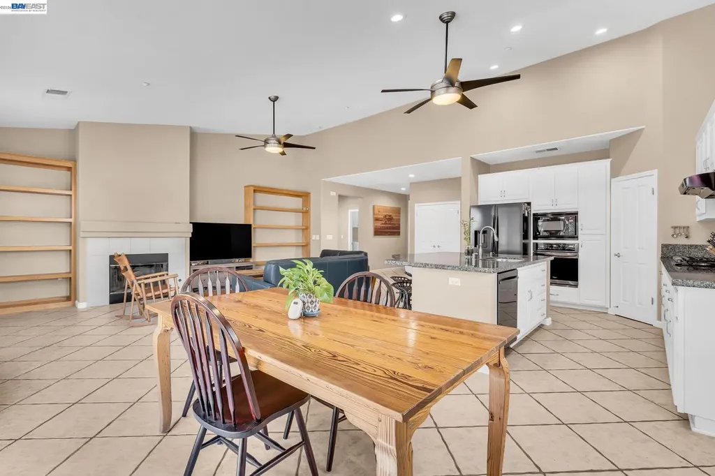 692 Canmore Court Brentwood CA 94513