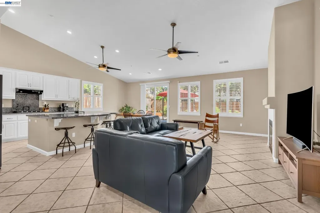 692 Canmore Court Brentwood CA 94513