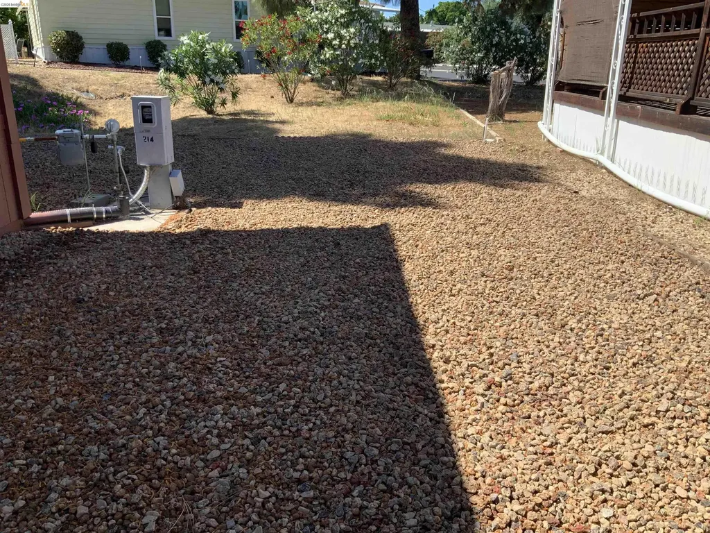 214 Maui Drive Pittsburg CA 94565