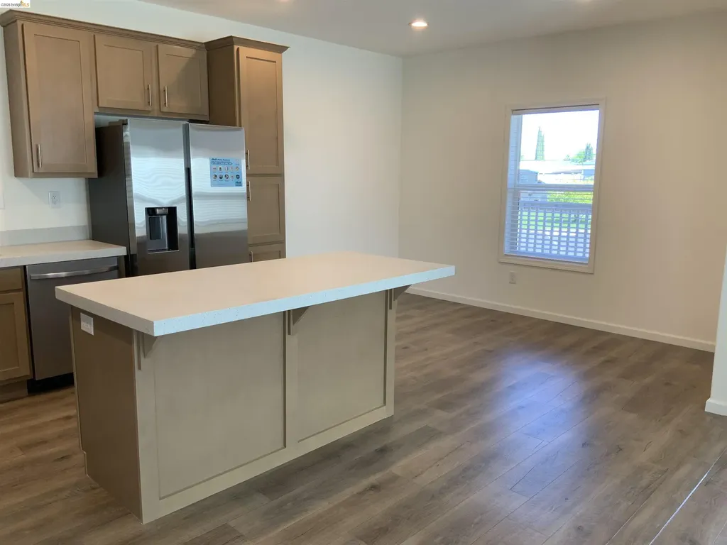 214 Maui Drive Pittsburg CA 94565