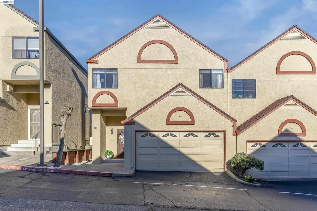 903 Appian Knoll Court El Sobrante CA 94803