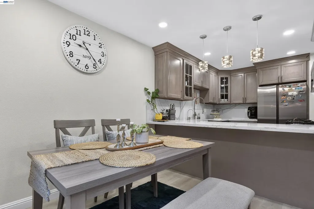 903 Appian Knoll Court El Sobrante CA 94803
