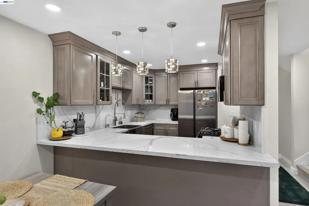 903 Appian Knoll Court El Sobrante CA 94803
