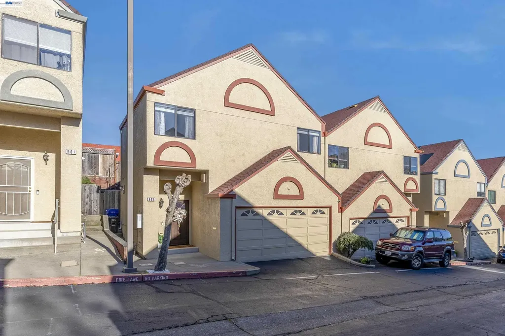 903 Appian Knoll Court El Sobrante CA 94803