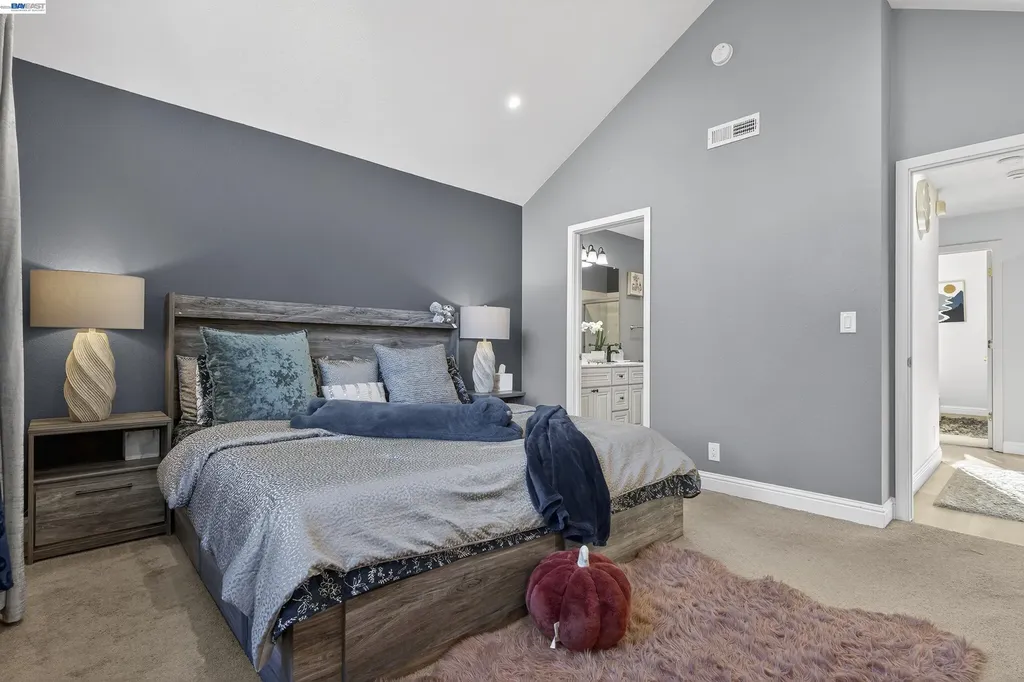 903 Appian Knoll Court El Sobrante CA 94803