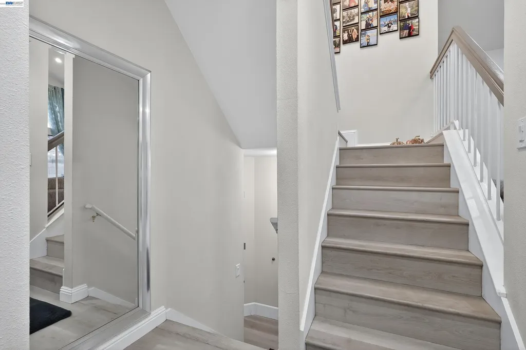 903 Appian Knoll Court El Sobrante CA 94803