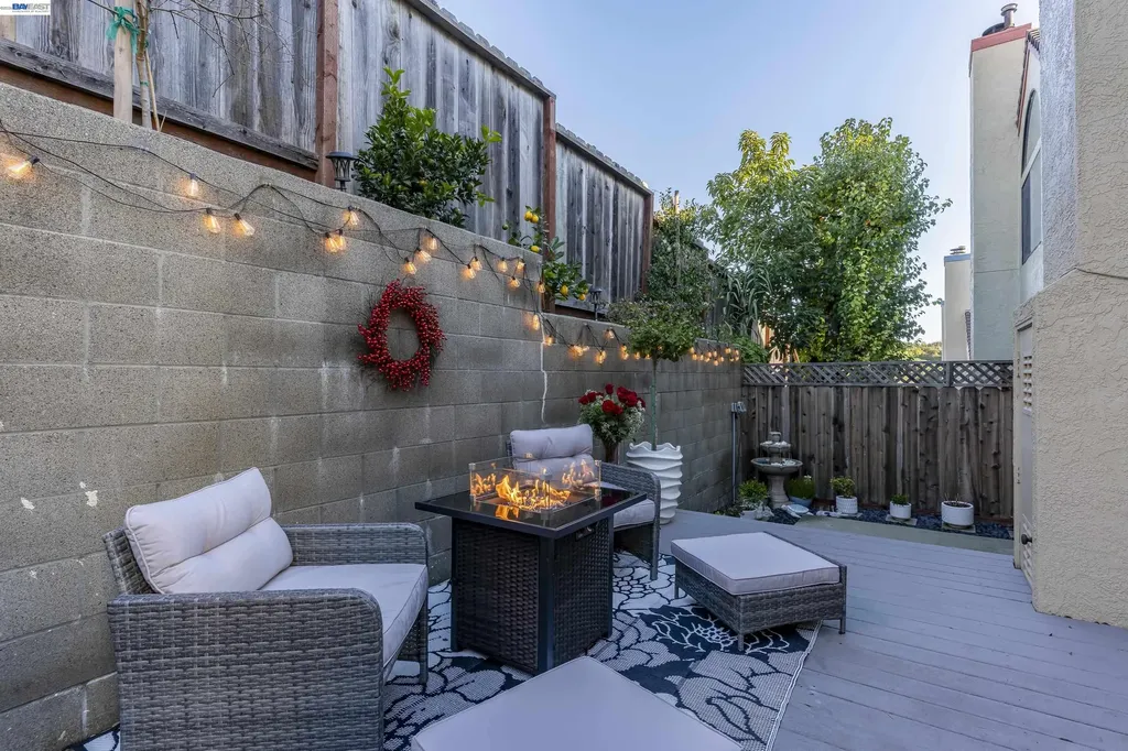 903 Appian Knoll Court El Sobrante CA 94803