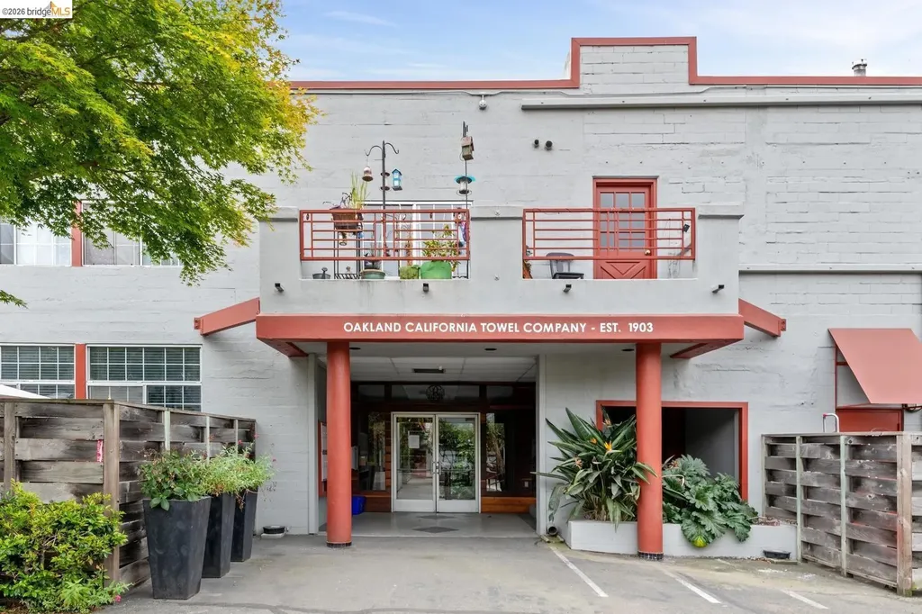 958 28th Street Oakland CA 94608