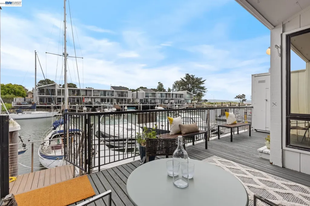312 Tideway Drive Alameda CA 94501