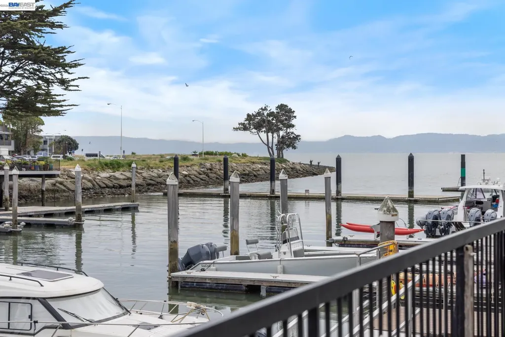 312 Tideway Drive Alameda CA 94501