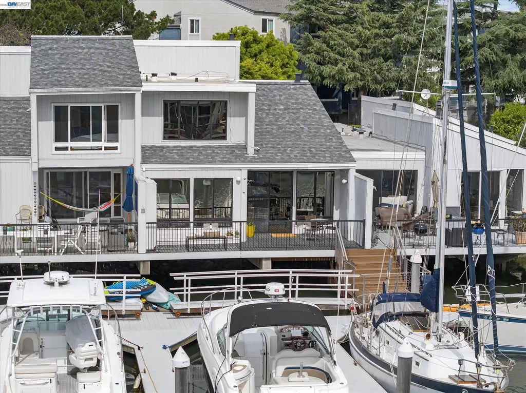 312 Tideway Drive Alameda CA 94501