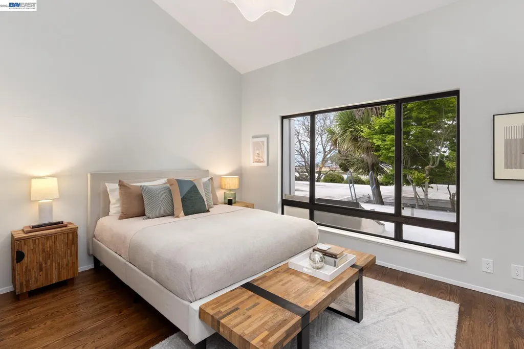 312 Tideway Drive Alameda CA 94501