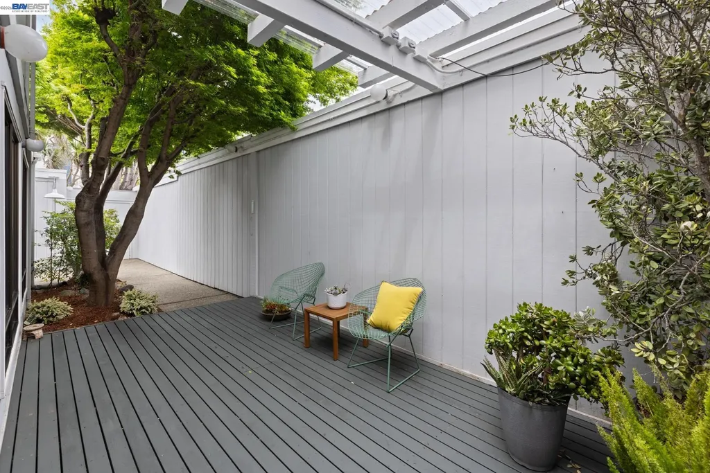 312 Tideway Drive Alameda CA 94501
