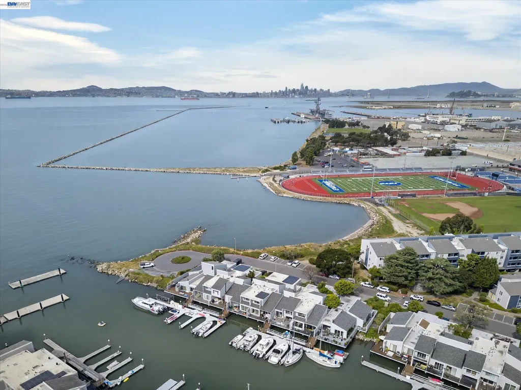 312 Tideway Drive Alameda CA 94501