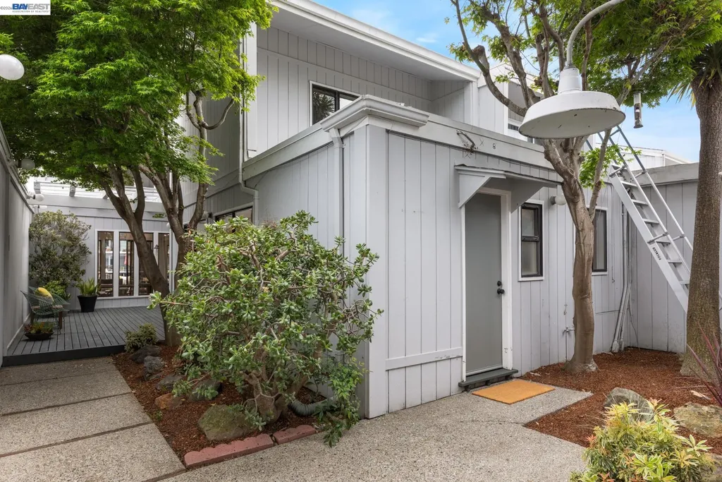 312 Tideway Drive Alameda CA 94501