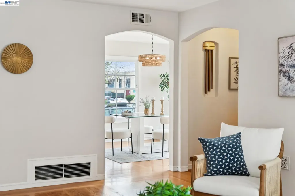 473 Pacific Avenue Alameda CA 94501