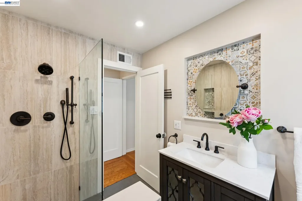 473 Pacific Avenue Alameda CA 94501