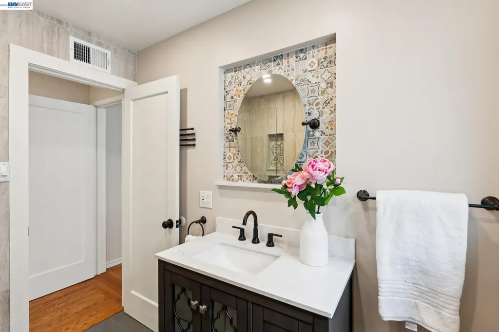 473 Pacific Avenue Alameda CA 94501