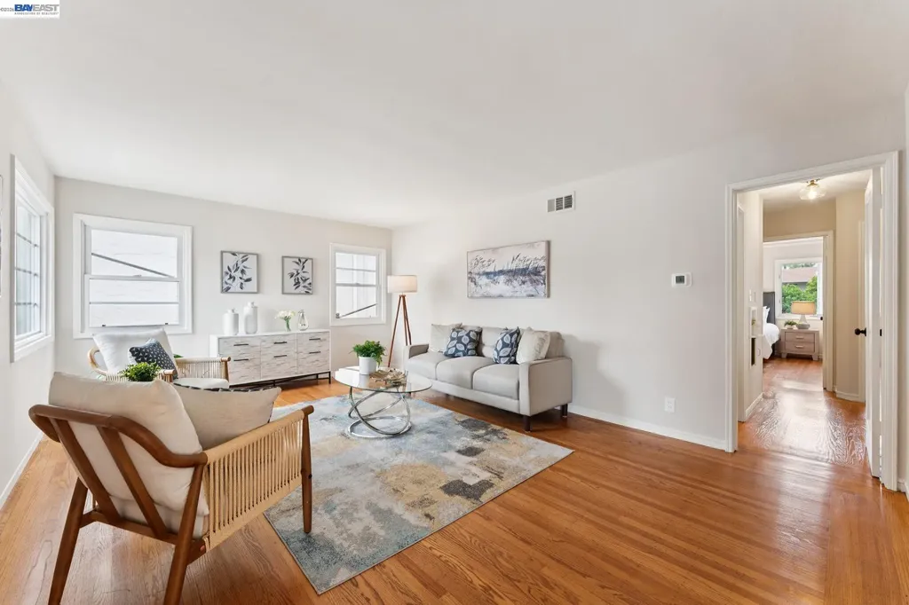 473 Pacific Avenue Alameda CA 94501