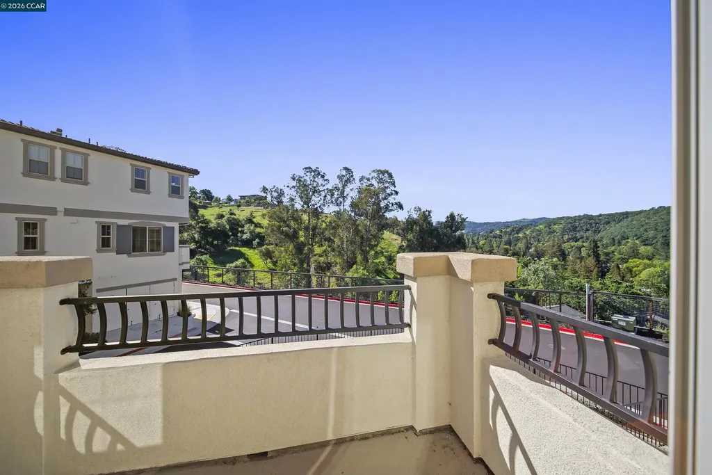 313 Laurel Knoll Drive Martinez CA 94553