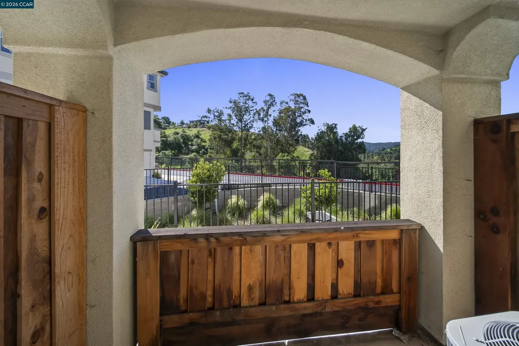 313 Laurel Knoll Drive Martinez CA 94553