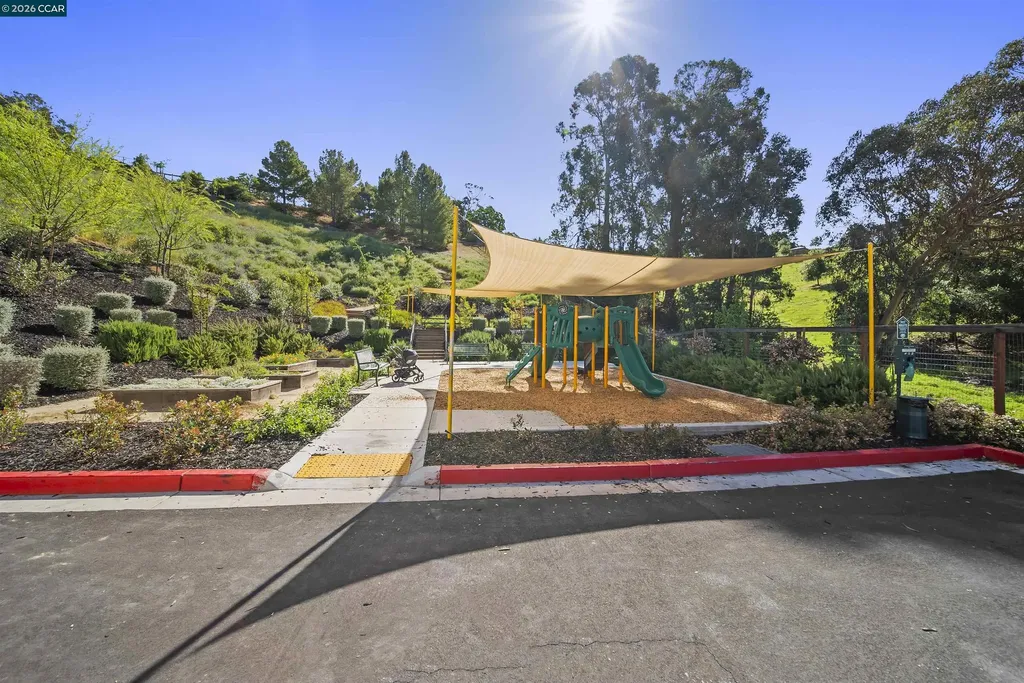 313 Laurel Knoll Drive Martinez CA 94553