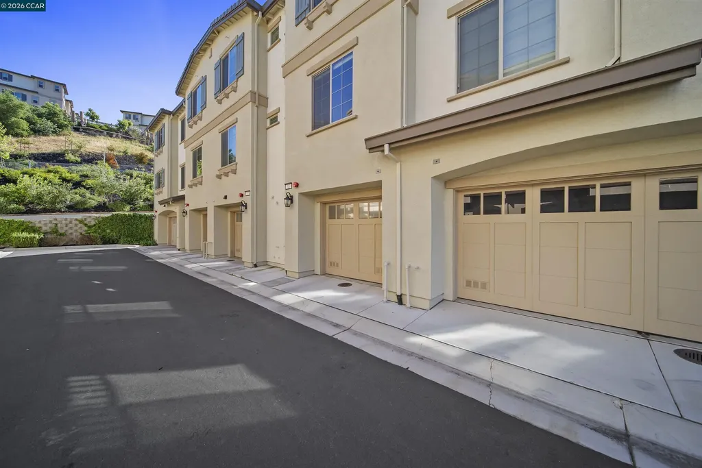 313 Laurel Knoll Drive Martinez CA 94553