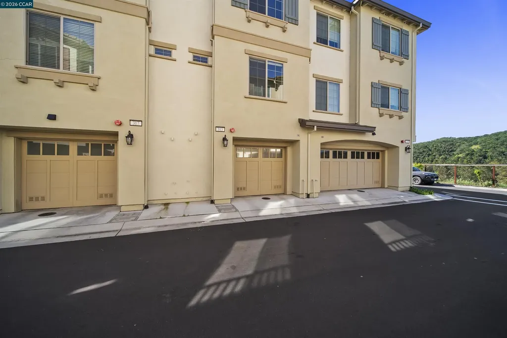 313 Laurel Knoll Drive Martinez CA 94553
