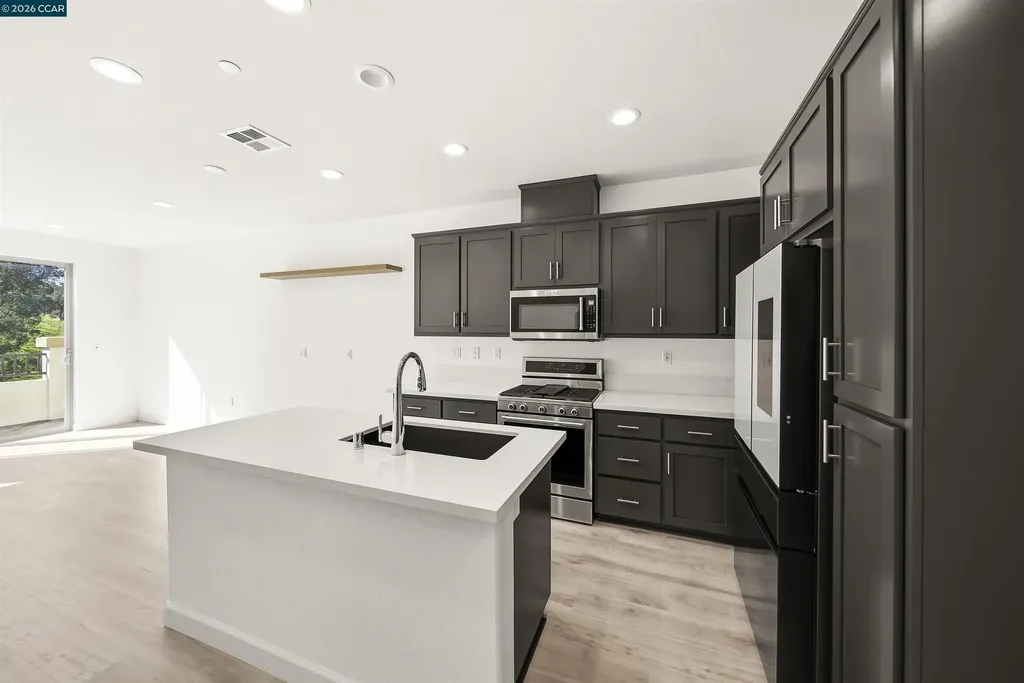 313 Laurel Knoll Drive Martinez CA 94553