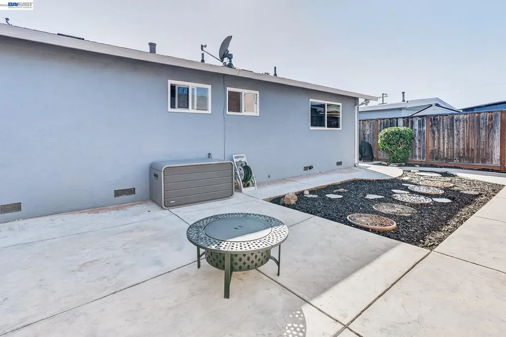 6759 Albyn Court Newark CA 94560