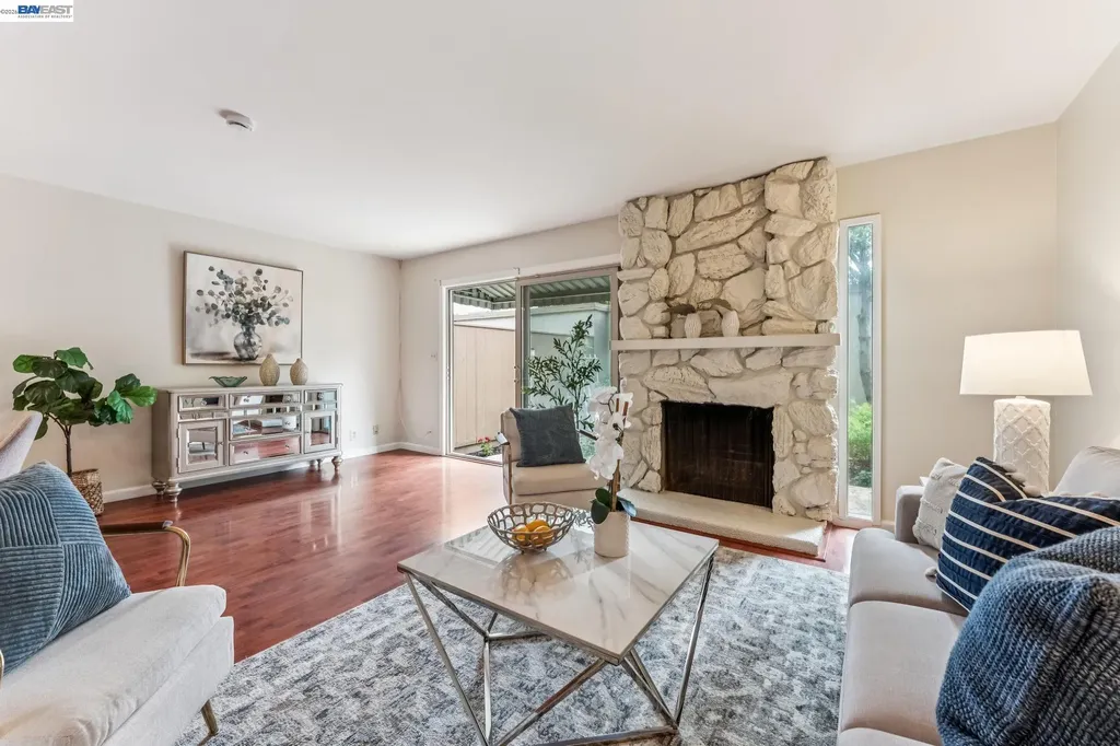 1130 Fontana Drive Alameda CA 94502