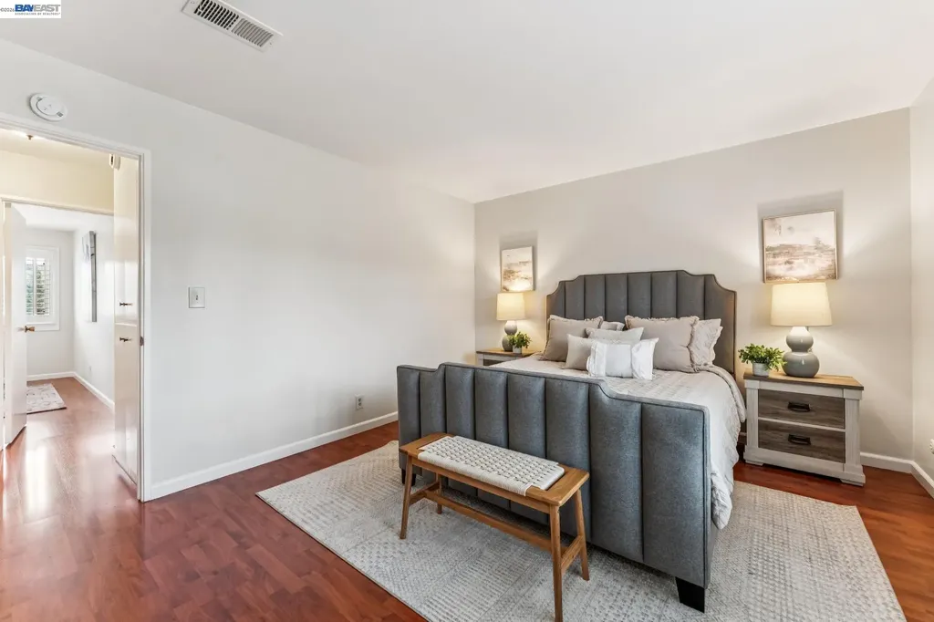 1130 Fontana Drive Alameda CA 94502