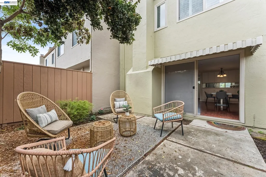 1130 Fontana Drive Alameda CA 94502