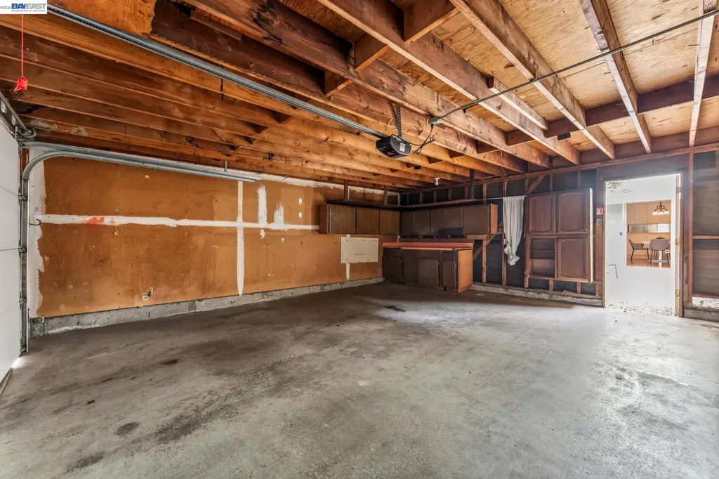 1130 Fontana Drive Alameda CA 94502