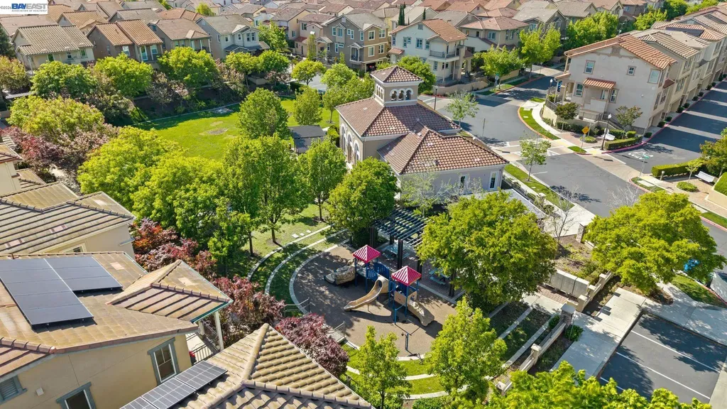 49002 Cinnamon Ferm Common Fremont CA 94539