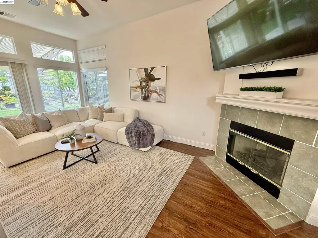 30 Gala Lane Brentwood CA 94513